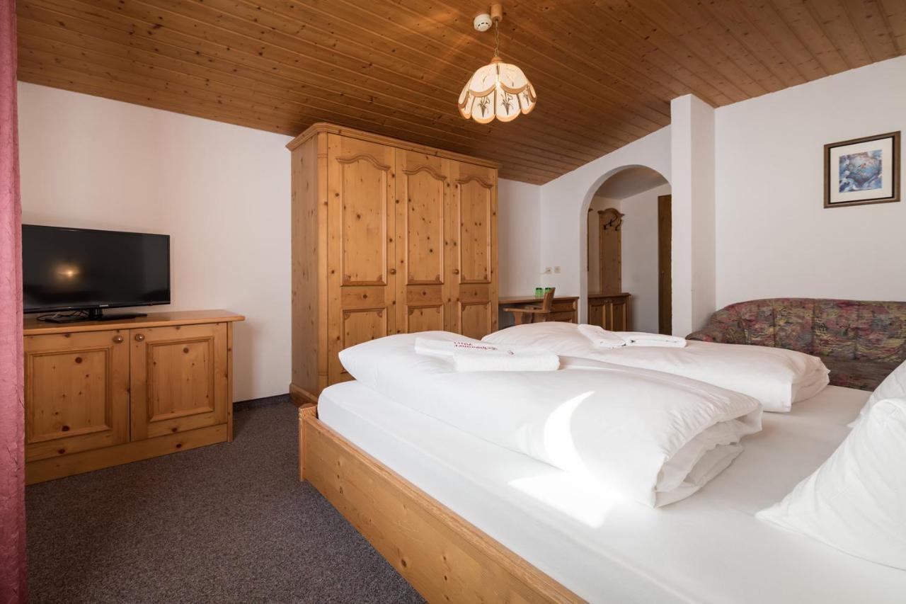 Schwannerwirt Hotel Weerberg Eksteriør billede
