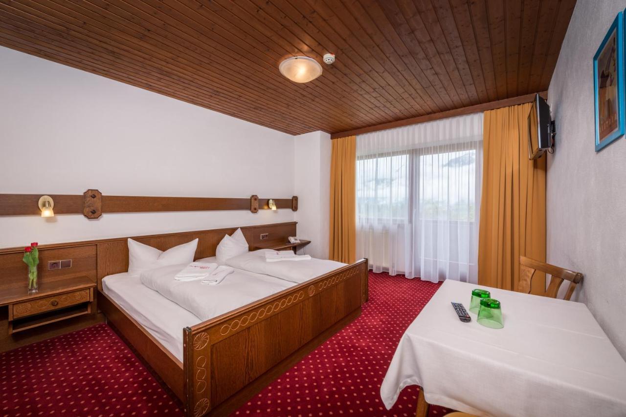 Schwannerwirt Hotel Weerberg Eksteriør billede